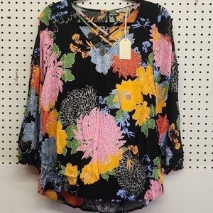 Jodifl blouse NWT floral black